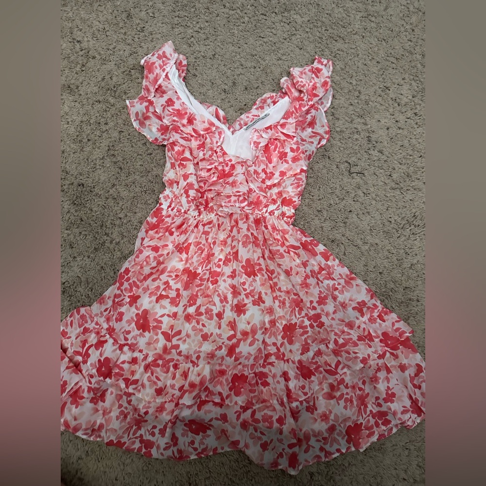 Abercrombie & Fitch Ruffled Floral Dress in XS